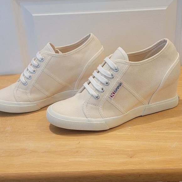 Size 37 (6.5) SUPERGA Ivory Hidden Wedge Sneakers. Never Worn. - Picture 5 of 10